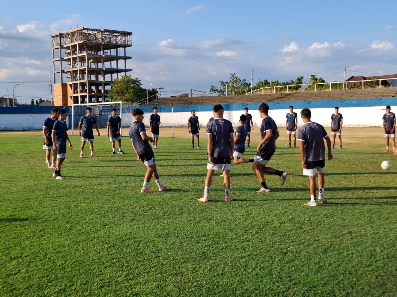 Racing abre la serie que m�s ilusiona